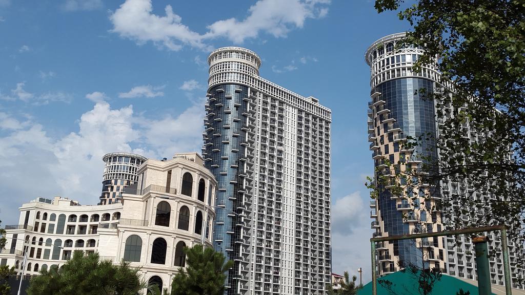 Sea Towers 2 Room Apartment Batumi Kültér fotó